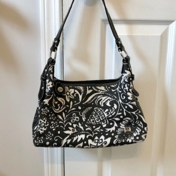 The Sak Handbag - Picture 1 of 7